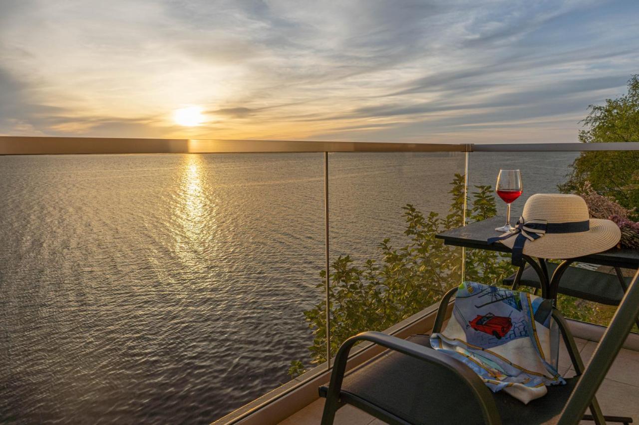 Apartament Le Bonheur Мамая Екстериор снимка