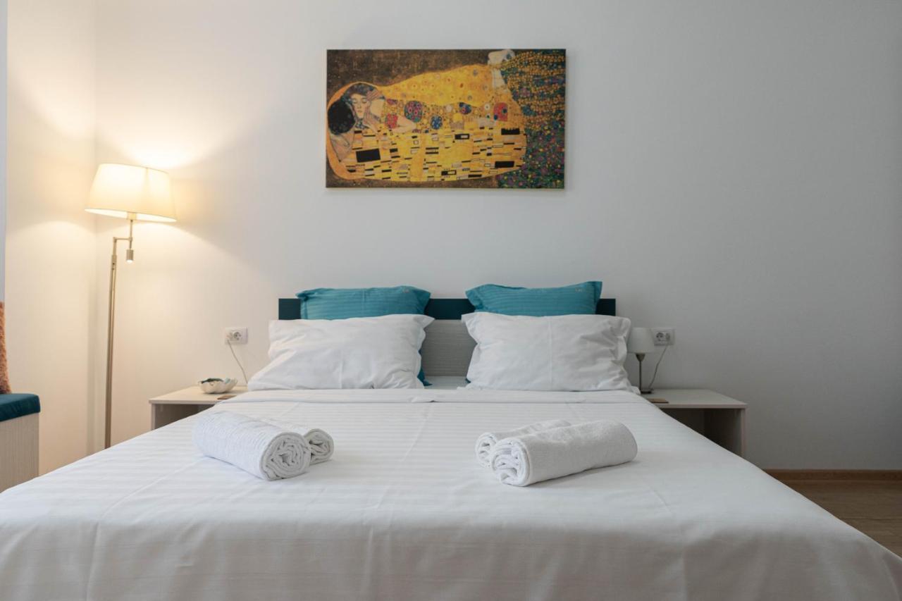 Apartament Le Bonheur Мамая Екстериор снимка