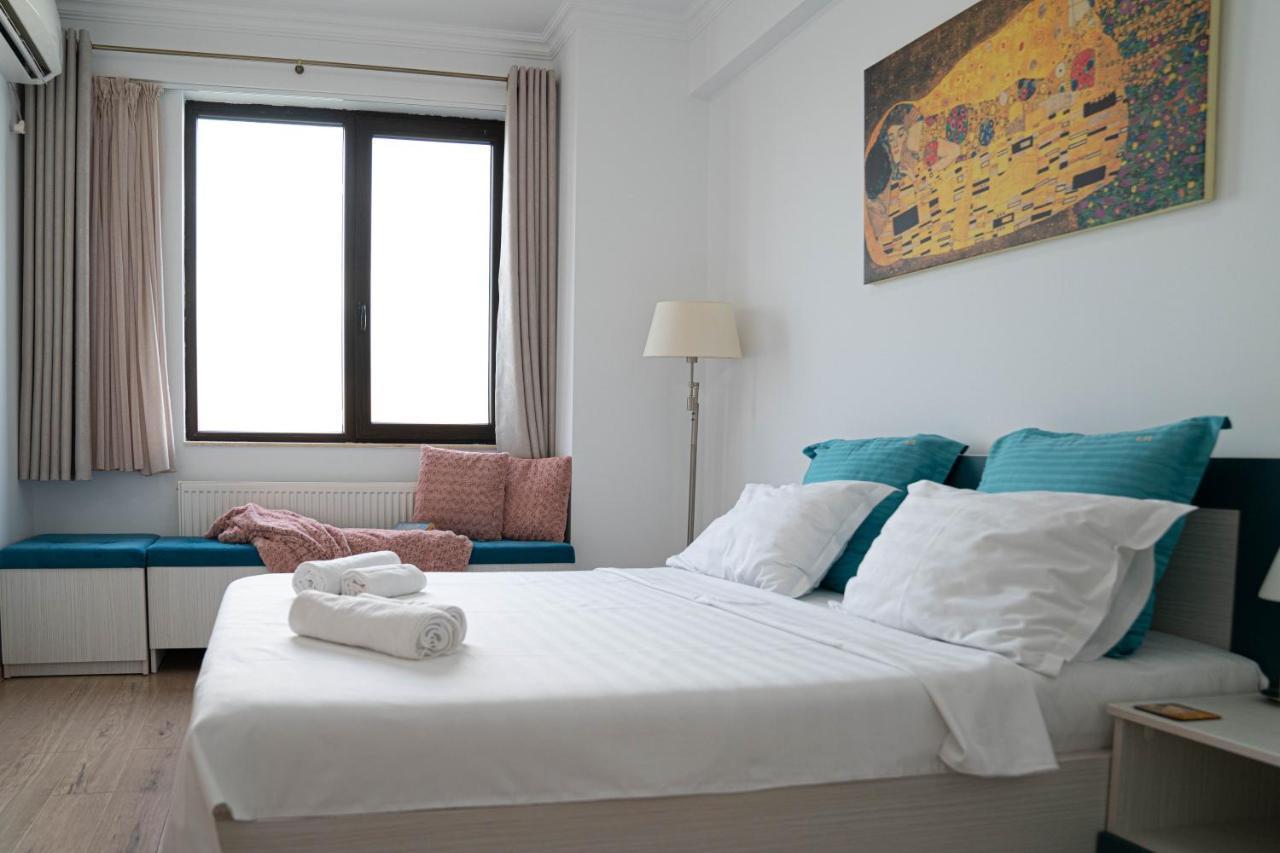 Apartament Le Bonheur Мамая Екстериор снимка