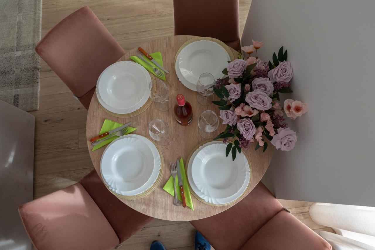 Apartament Le Bonheur Мамая Екстериор снимка