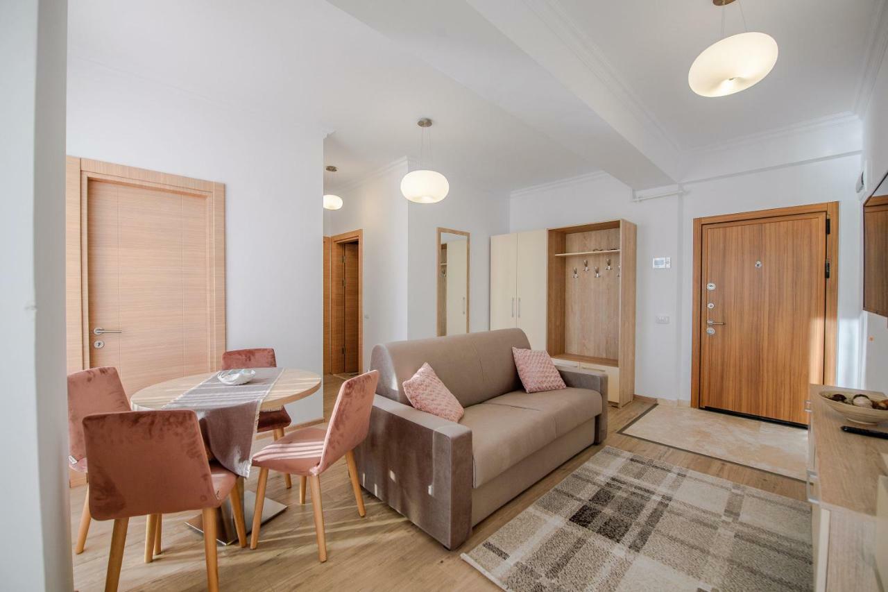 Apartament Le Bonheur Мамая Екстериор снимка